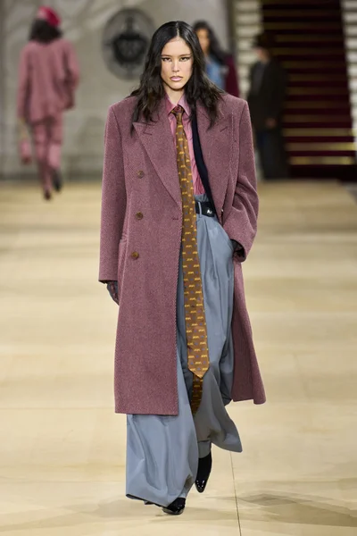 Look 6
